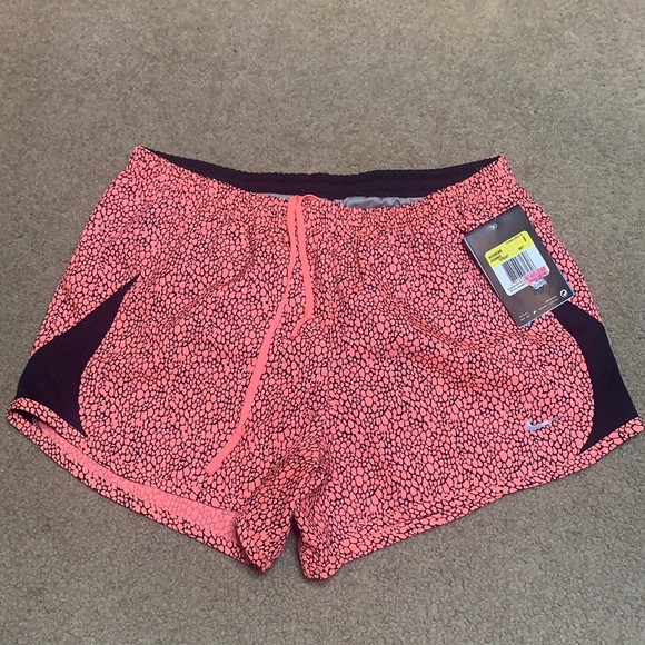 NIKE RUNNING SHORTS - Picture 1 of 6